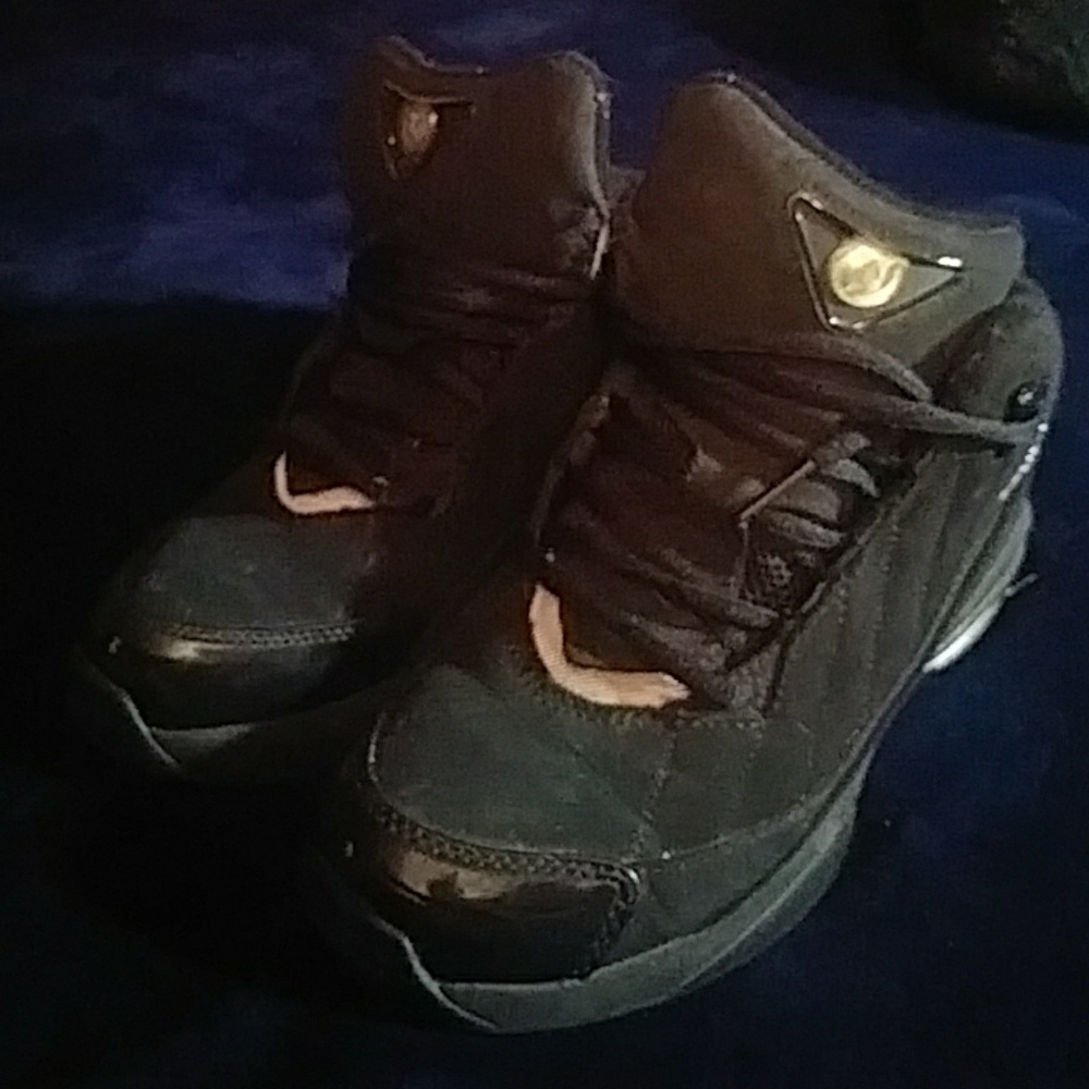 Jordans black with silver reflectors